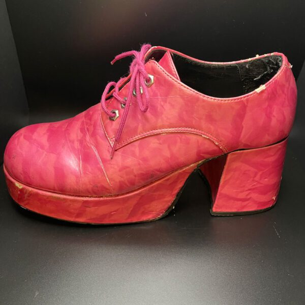High heel pink show.